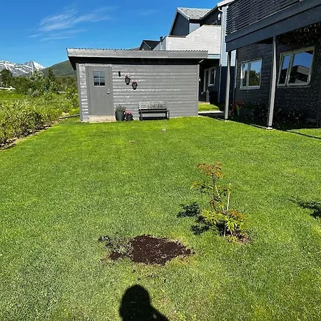 Tromso/kvaloya - Modern House Near Nature! ترومسو