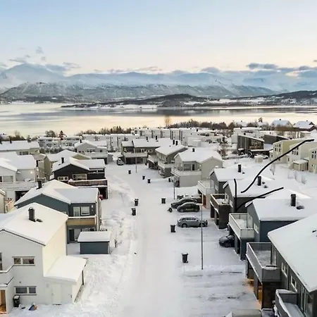 Tromso/kvaloya - Modern House Near Nature! *
