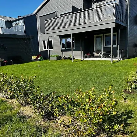 Vakantiehuis Tromso/kvaloya - Modern House Near Nature!